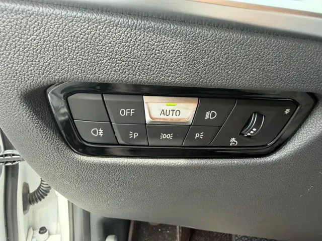 BMW 3 Series — Фото автомобиля 15