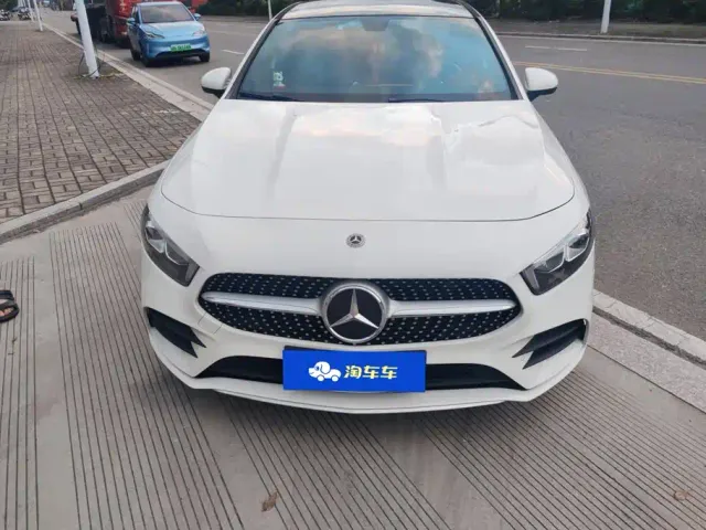 Mercedes-Benz A-Class — Фото автомобиля 2