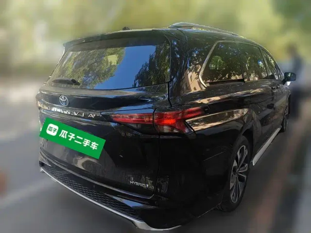 Toyota Granvia — Фото автомобиля 4