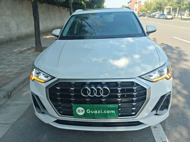 Audi Q3 — Фото автомобиля 2
