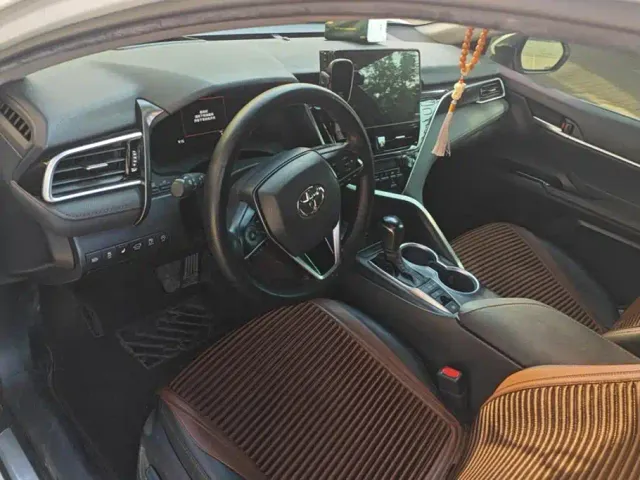 Toyota Camry — Фото автомобиля 12