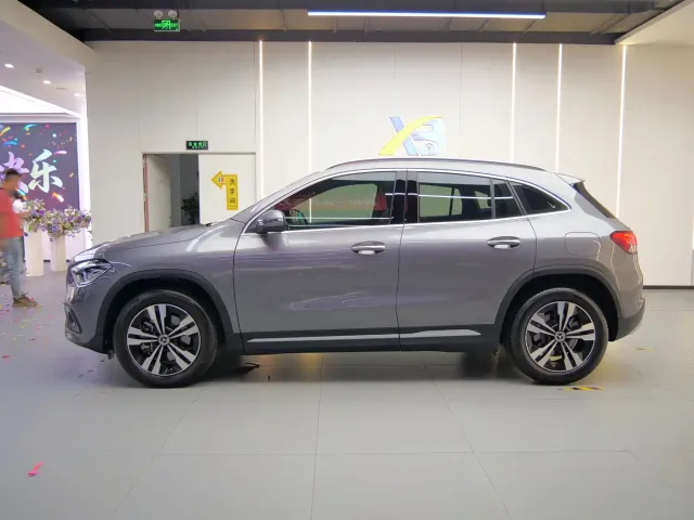 Mercedes-Benz GLA-Class — Фото автомобиля 4