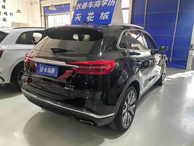 Hongqi HS5 — Фото автомобиля 13