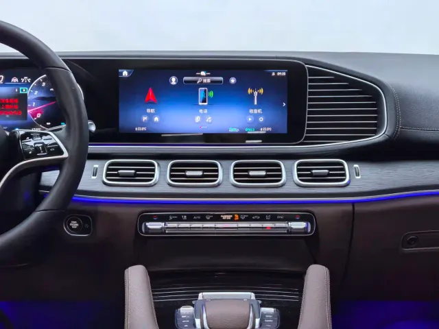 Mercedes-Benz GLE-Class — Фото автомобиля 14