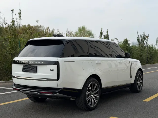Land Rover Range Rover — Фото автомобиля 4
