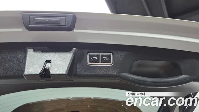 Kia Sorento Новый Sorento 4 поколение Бензин 2.5T 4WD — Фото автомобиля 15