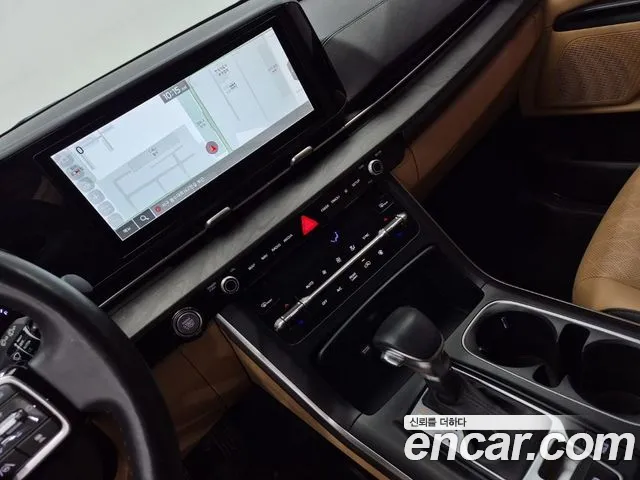 Kia Carnival 4th Gen — Фото автомобиля 9