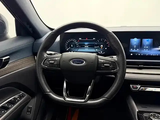 Ford Lingrui — Фото автомобиля 15