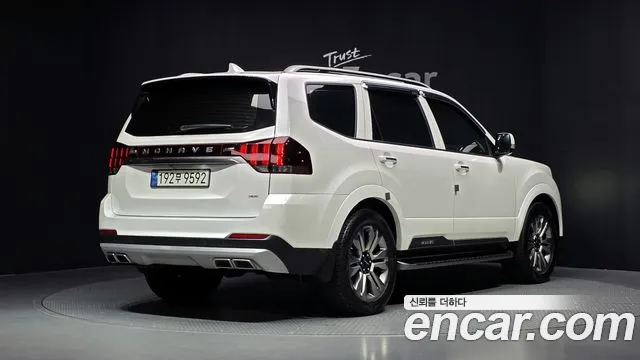 Kia Mohave Mohave The Master Дизель 3.0 4WD 6 мест — Фото автомобиля 2