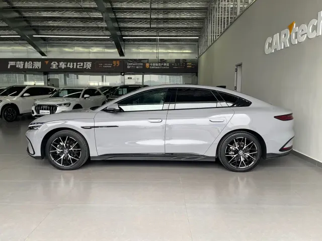 BYD Han — Фото автомобиля 8