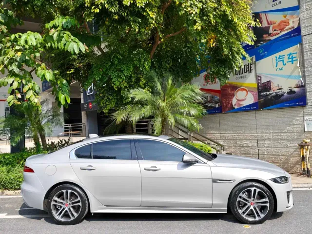 Jaguar XEL — Фото автомобиля 14
