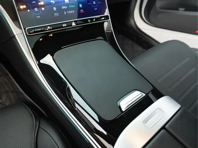 Mercedes-Benz C-Class — Фото автомобиля 16