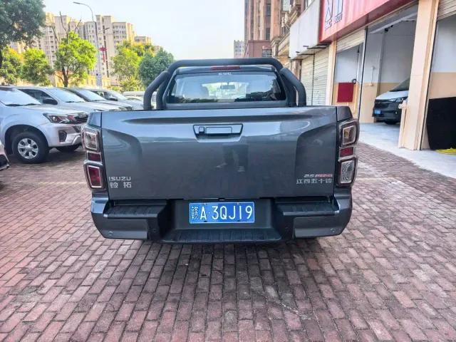 Isuzu Lingtuo — Фото автомобиля 5