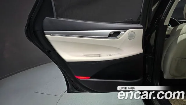 Hyundai Grandeur Grandeur (New) Hybrid — Фото автомобиля 14