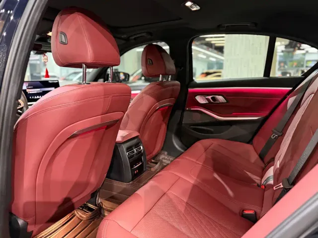 BMW 3 Series — Фото автомобиля 7