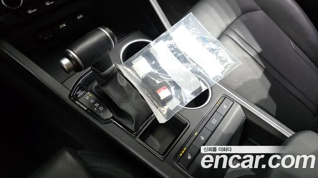 Kia K5 K5 3 поколение 2.0 LPI(Для проката) — Фото автомобиля 9