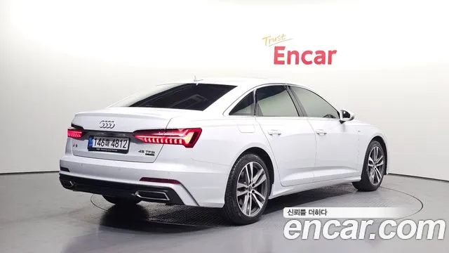 Audi A6 45 TFSI quattro Premium — Фото автомобиля 2