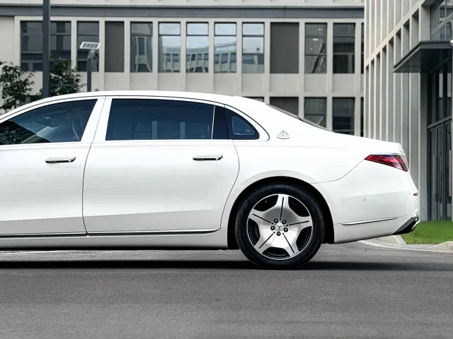 Mercedes-Benz Maybach S-Class — Фото автомобиля 22