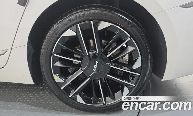 Kia K8 (New) Hybrid — Фото автомобиля 6
