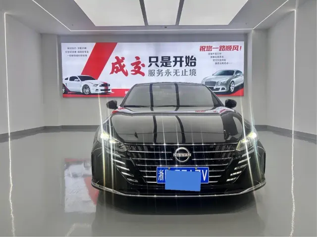 Nissan Teana — Фото автомобиля 2