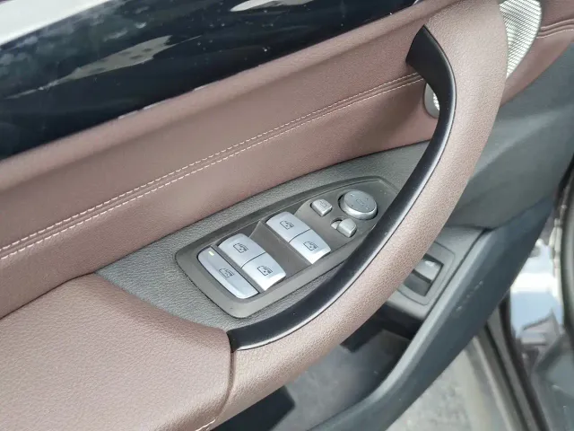 BMW X1 — Фото автомобиля 12