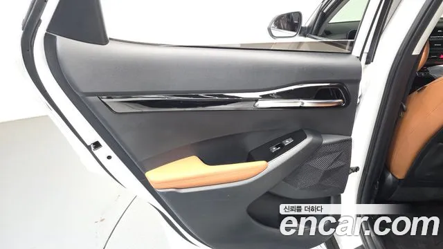 Kia Seltos New — Фото автомобиля 14