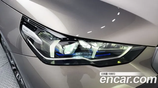 BMW 5-Series — Фото автомобиля 20
