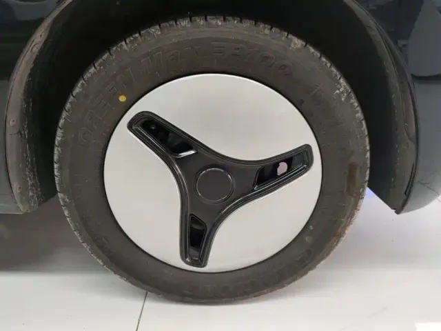 Wuling Zhiguang NEV — Фото автомобиля 6