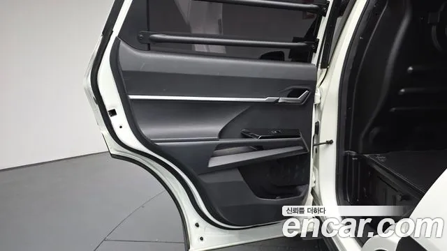 KGM Torres — Фото автомобиля 14