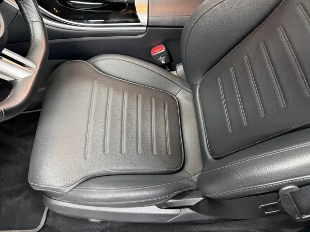 Mercedes-Benz C-Class — Фото автомобиля 7