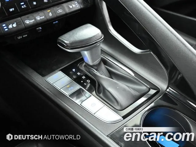 Hyundai AVANTE Avante (CN7) — Фото автомобиля 10