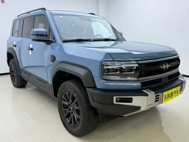 BYD FangChengBao Leopard 5 — Фото автомобиля 3