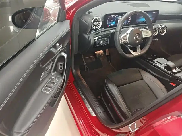 Mercedes-Benz A-Class — Фото автомобиля 15