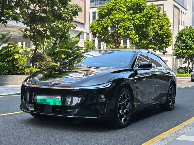 Фотография автомобиля — Changan Qiyuan A07