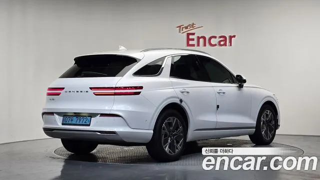 Genesis GV70 Electrified GV70 — Фото автомобиля 2