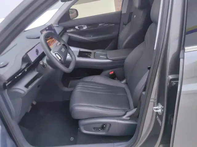 Geely Galaxy E5 — Фото автомобиля 9