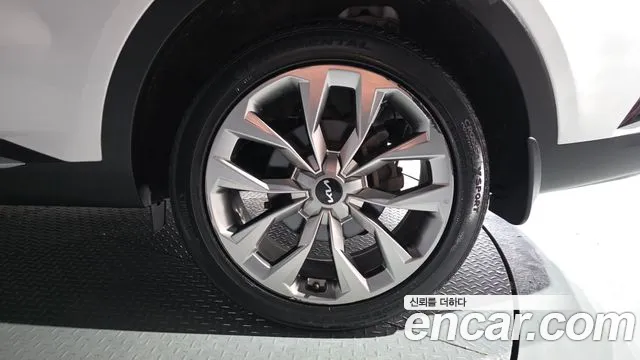 Kia Sorento Sorento 4-е поколение Бензин 2.5T 2WD — Фото автомобиля 16