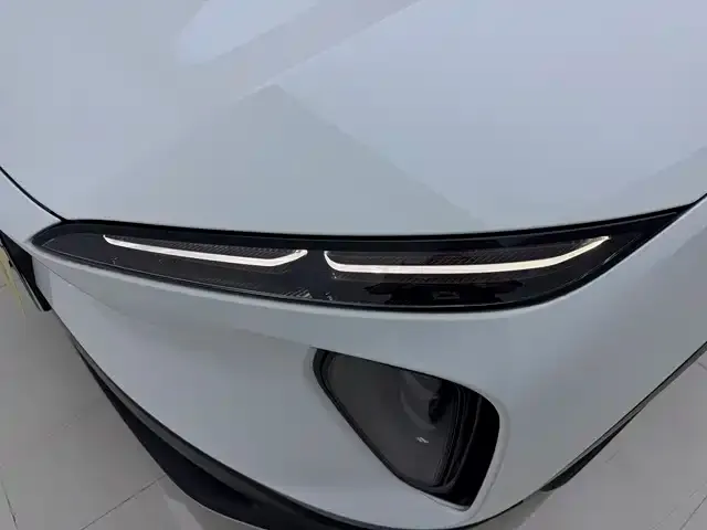 Nio ES6 — Фото автомобиля 14