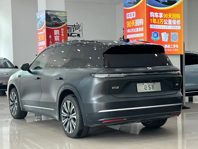 Nio ES8 — Фото автомобиля 4