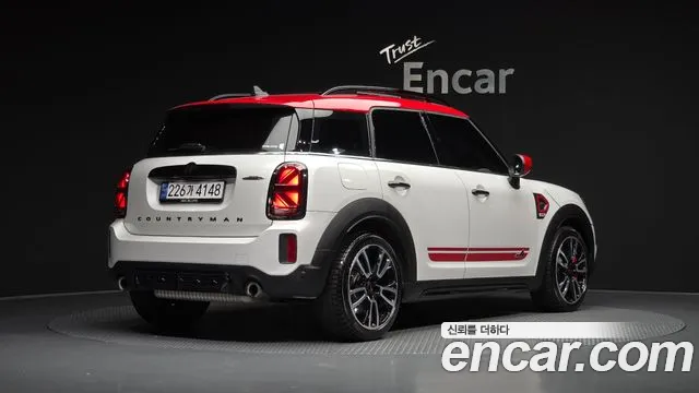 MINI Countryman — Фото автомобиля 2