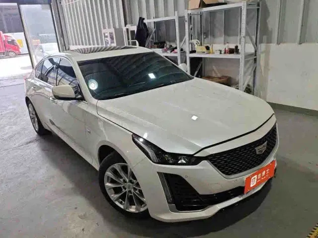 Cadillac CT5 — Фото автомобиля 4