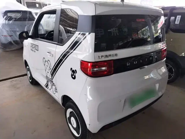 Wuling Hongguang Mini EV — Фото автомобиля 4