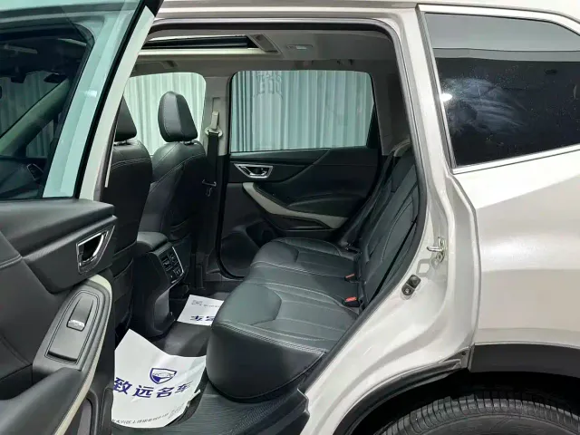 Subaru Forester — Фото автомобиля 9