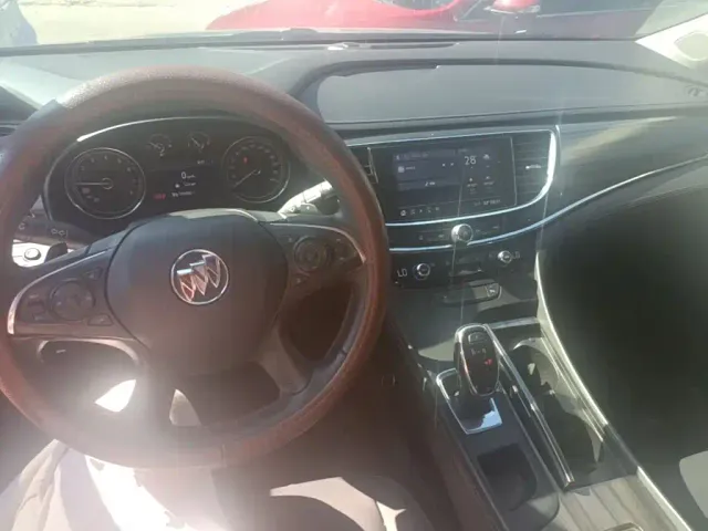 Buick LaCrosse — Фото автомобиля 9