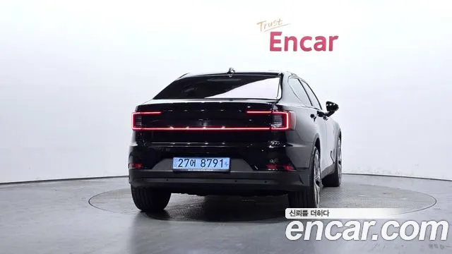 Polestar Polestar 2 — Фото автомобиля 4