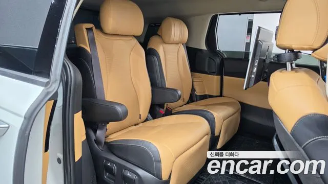 Kia Carnival 4th Gen — Фото автомобиля 17
