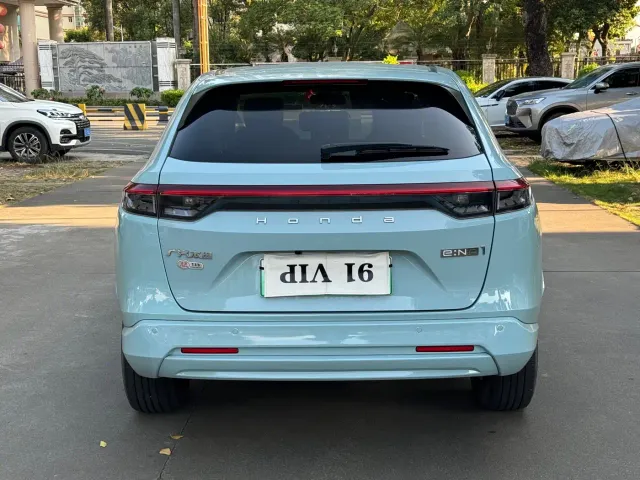 Honda e:NP1 — Фото автомобиля 8