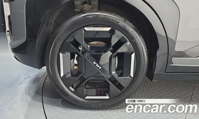 Kia EV3 — Фото автомобиля 5