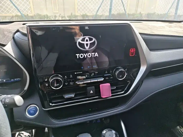 Toyota Highlander — Фото автомобиля 5