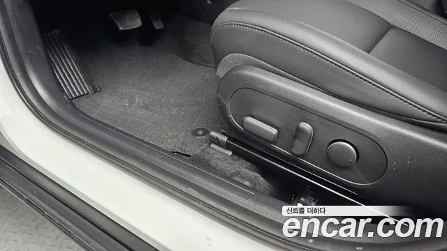 Hyundai Kona Kona (SX2) Бензин 1.6 турбо 2WD — Фото автомобиля 30